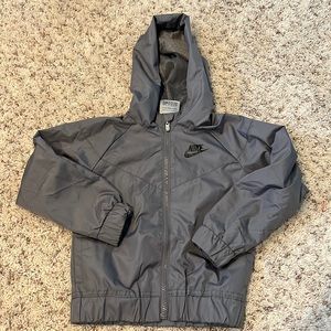 New without tags. Nike boys 4T grey jacket.